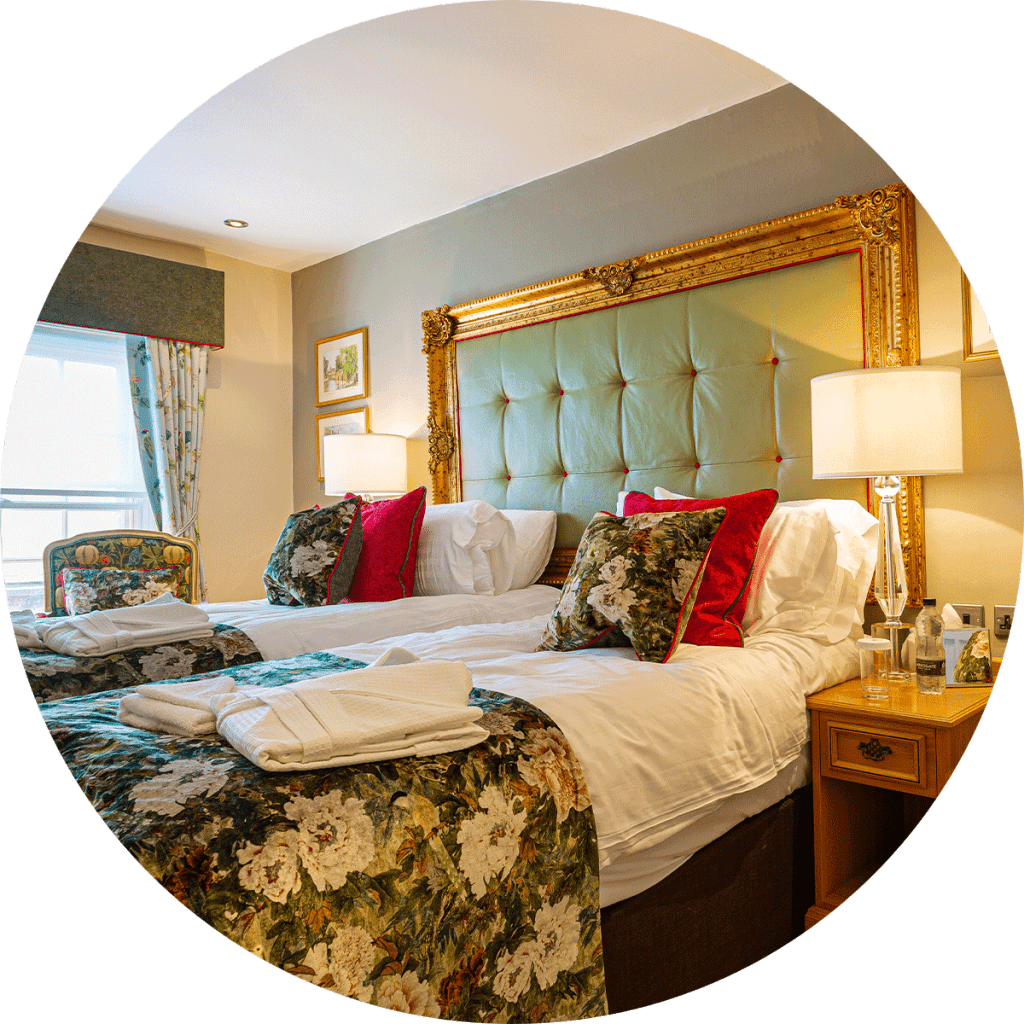 superior-bedrooms-rutland-arms-hotel-bakewell-estate