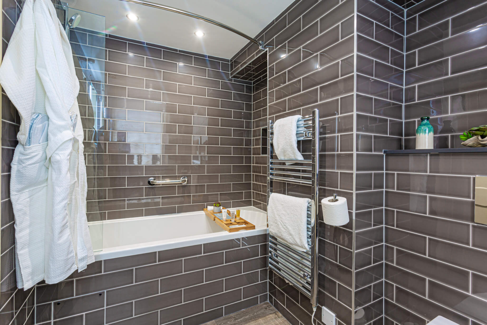 4 Poster Delxue Suite Hotel Bakewell 2 scaled