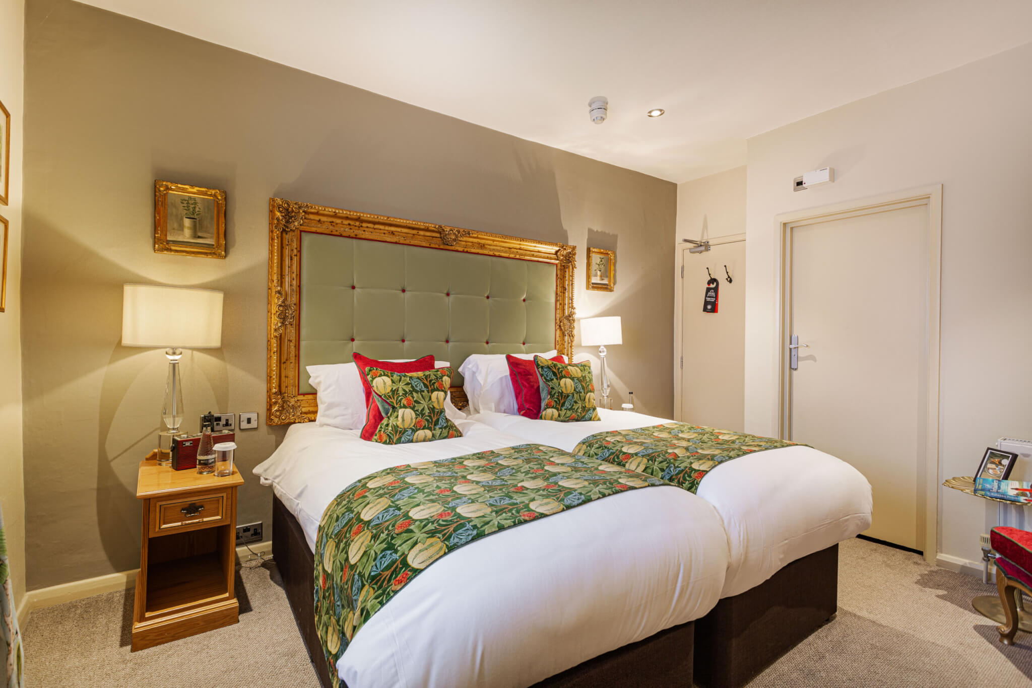 Superior Twin Room Hotel Bakewell 9 scaled